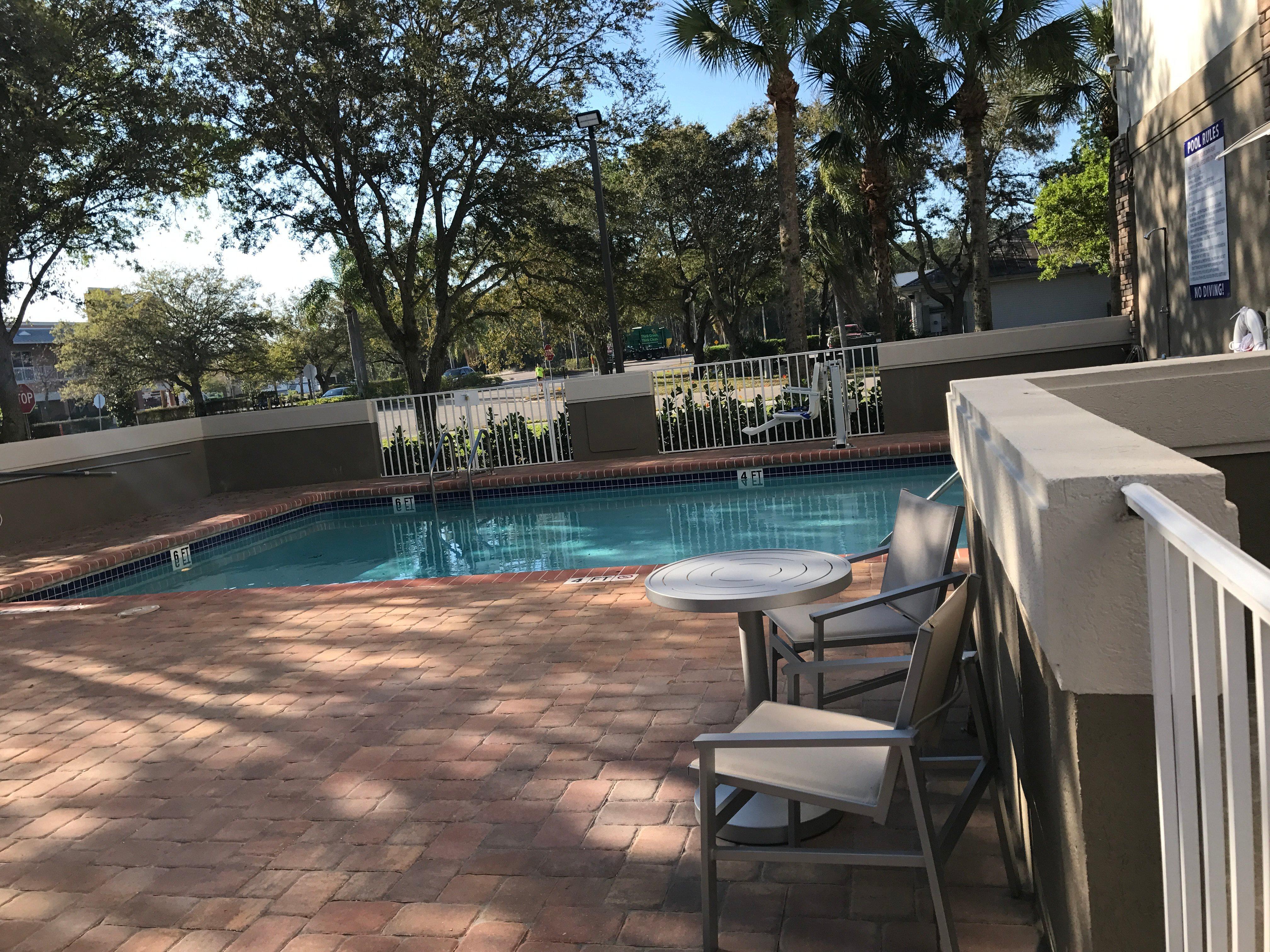 Holiday Inn Express - Naples South - I-75 By Ihg Golden Gate Exterior foto
